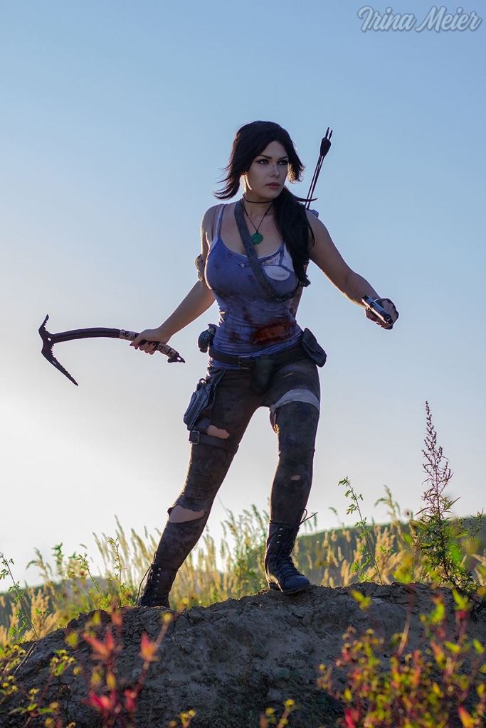 Tomb Raider - Lara Croft Cosplay - full body character photo
