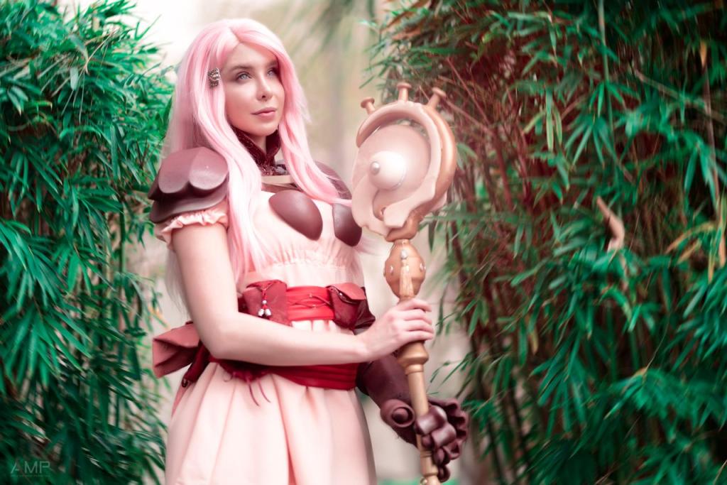 Final Fantasy - Tactics Advance - Ritz Malheur Cosplay - portrait photo