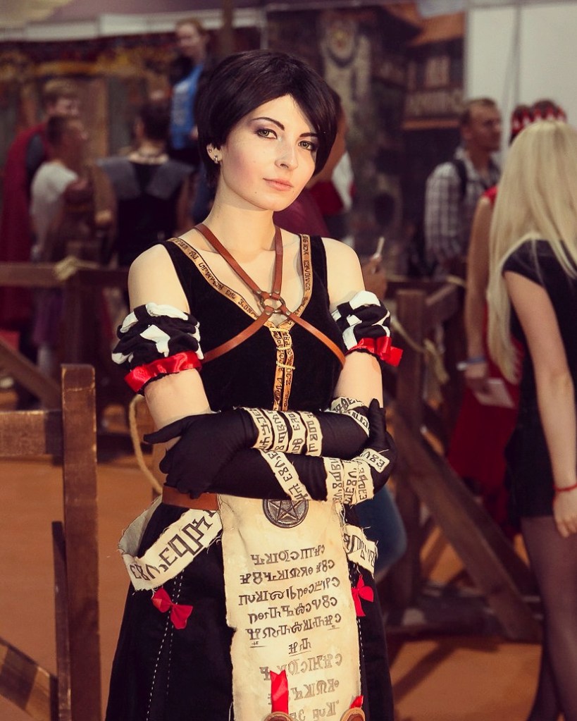 The Witcher 3 - Wild Hunt - Fringilla Vigo Cosplay - portrait photo