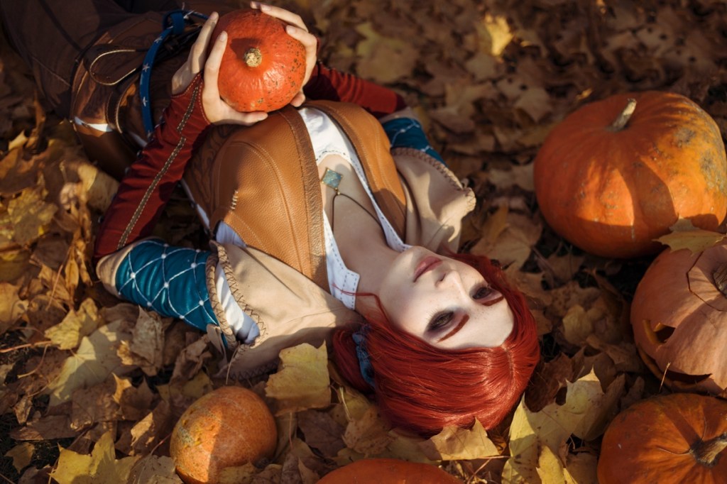 The Witcher 3 - Wild Hunt - Triss Merigold (Halloween) Cosplay - portrait photo