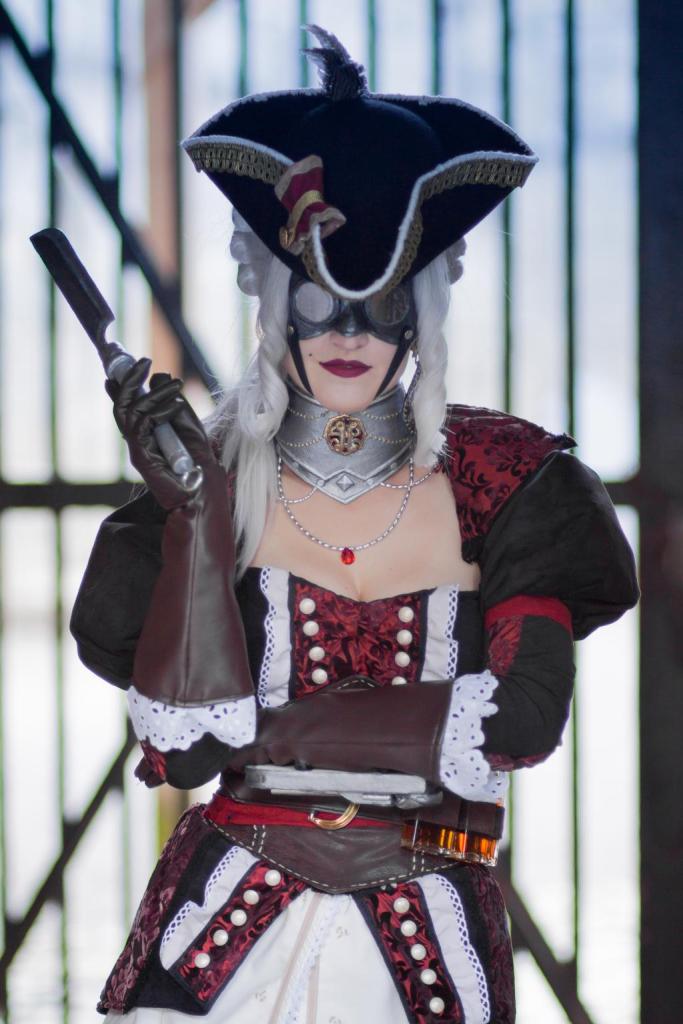 2020 04 11 assassins creed 4 black flag felicia moreno puppeteer cosplay 6