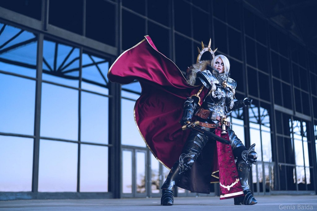 Warhammer 40 000 - Adepta Sororitas (Sisters of Battle) (Gurjeet Singh) Cosplay - full length port.