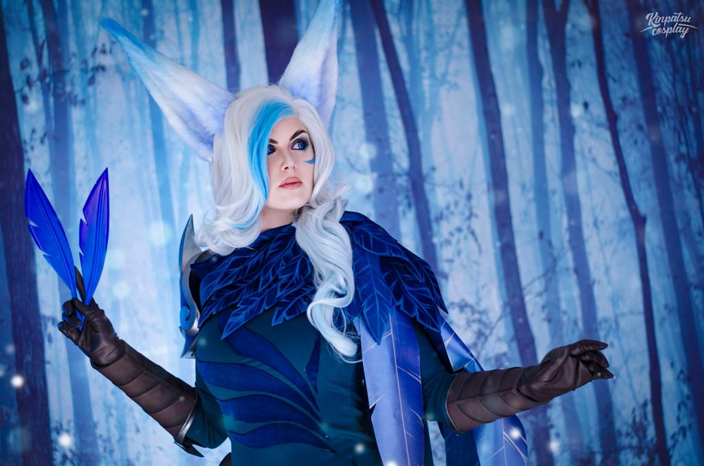 League of Legends - Xayah (SSG) Cosplay - character portrait photography League of Legends - Xayah (SSG) Cosplay - character portrait photography