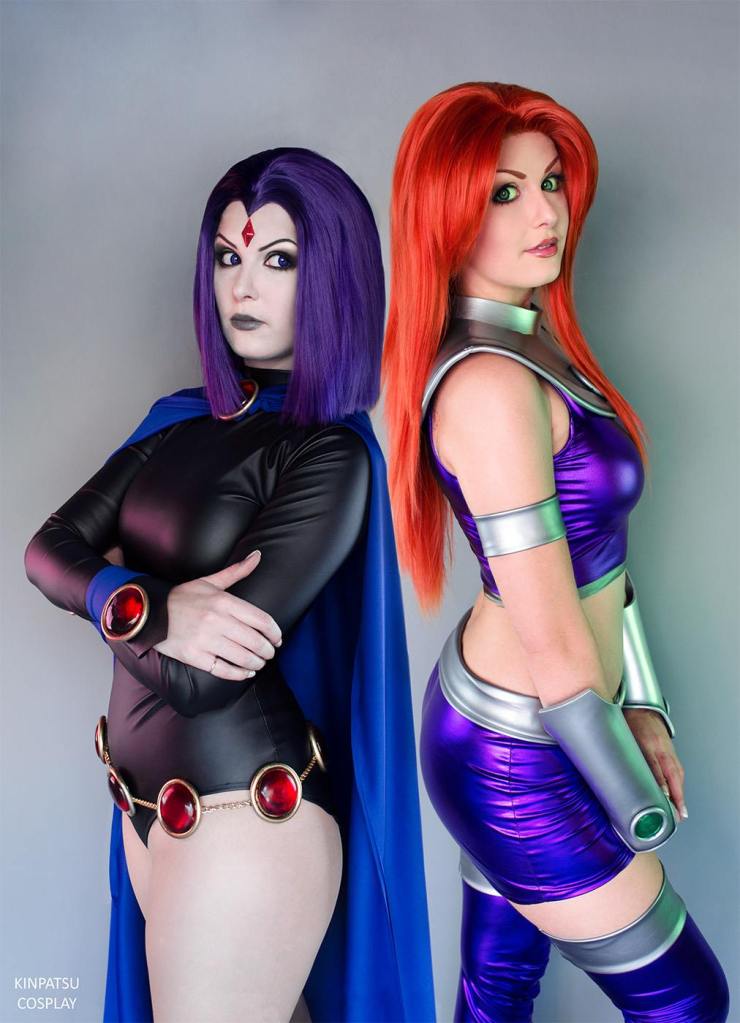 Teen Titans - Raven &amp; Starfire Cosplay - light aesthetic