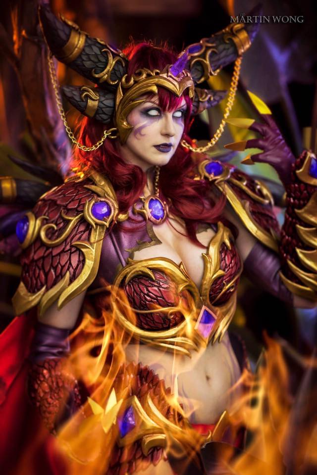 World of Warcraft - Alexstrasza (Zach Fischer) Cosplay - artistic framing World of Warcraft - Alexstrasza (Zach Fischer) Cosplay - artistic framing