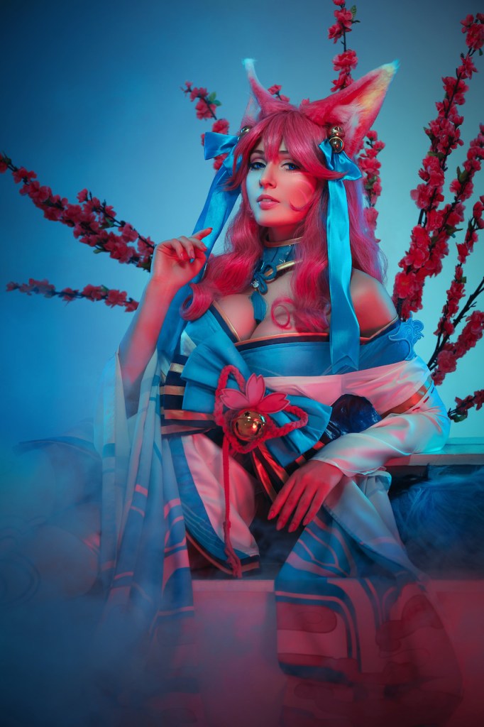 League of Legends - Ahri (The Nine-Tailed Fox) (Spirit Blossom) Cosplay character portrait photography