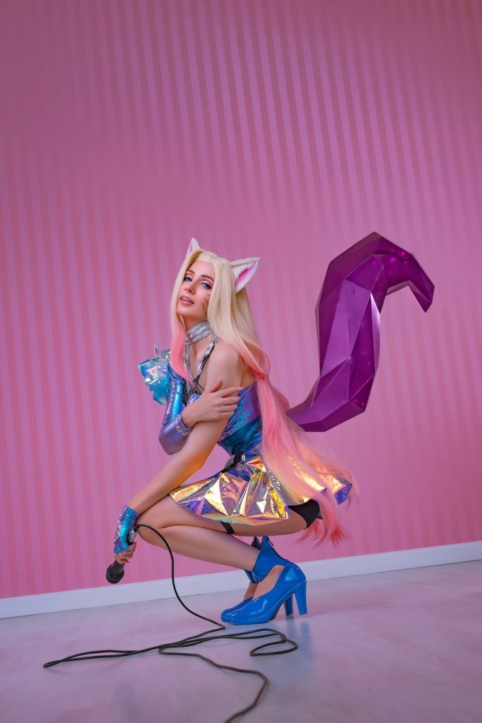 League of Legends - Ahri (The Nine-Tailed Fox) (KDA All Out) Cosplay full length photo