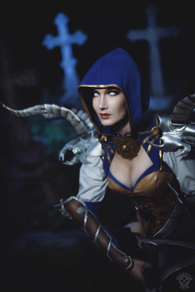 diablo 3 valla demon hunter cosplay 5