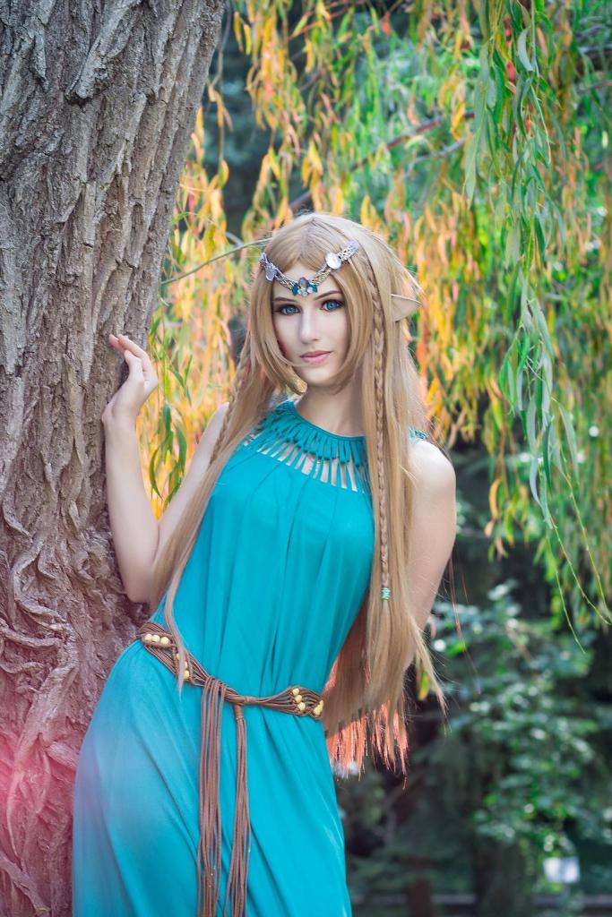 Elf Original Vision Cosplay - full body character photo Elf Original Vision Cosplay - full body character photo