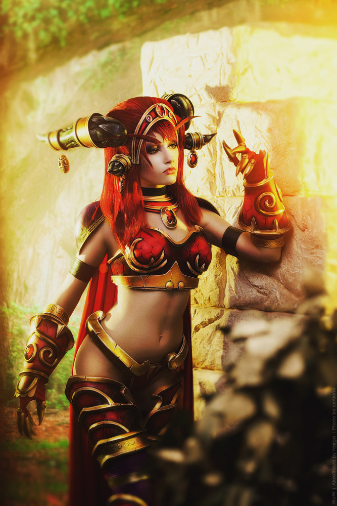 World of Warcraft - Alexstrasza Cosplay - inspired character capture