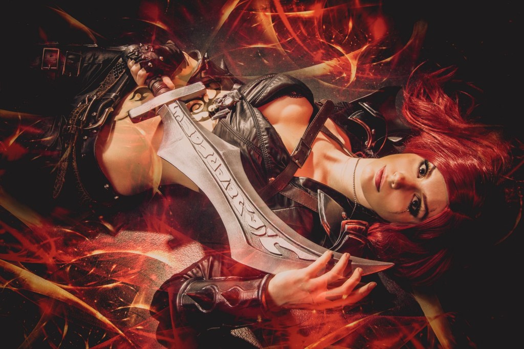 League of Legends - Katarina Cosplay - light aesthetic photography League of Legends - Katarina Cosplay - light aesthetic photography