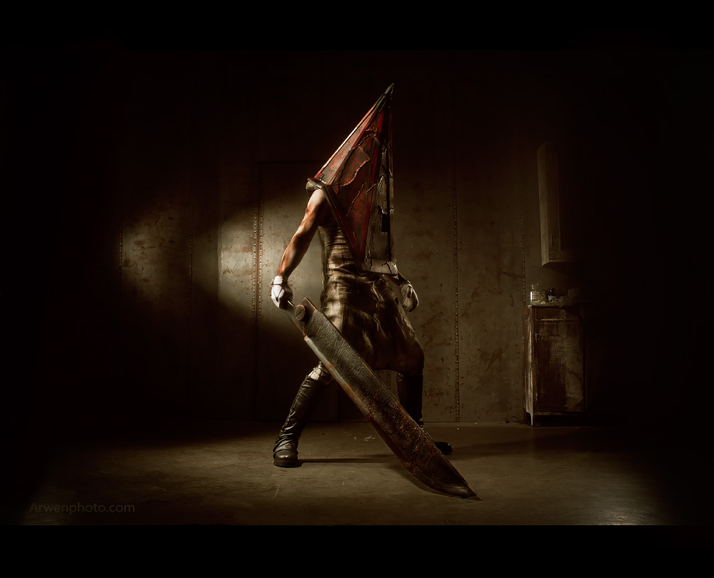 Silent Hill 2 - Pyramid Head Cosplay - full length character portrait Silent Hill 2 - Pyramid Head Cosplay - full length character portrait