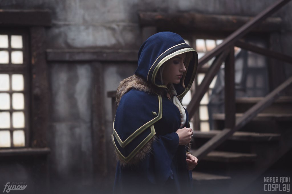 World of Warcraft - Battle for Azeroth - Jaina Proudmoore Cosplay - body photo