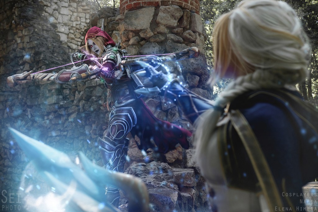 World of Warcraft - Battle for Azeroth - Jaina Proudmoore &amp; Sylvanas Windrunner Cosplay - full length photo