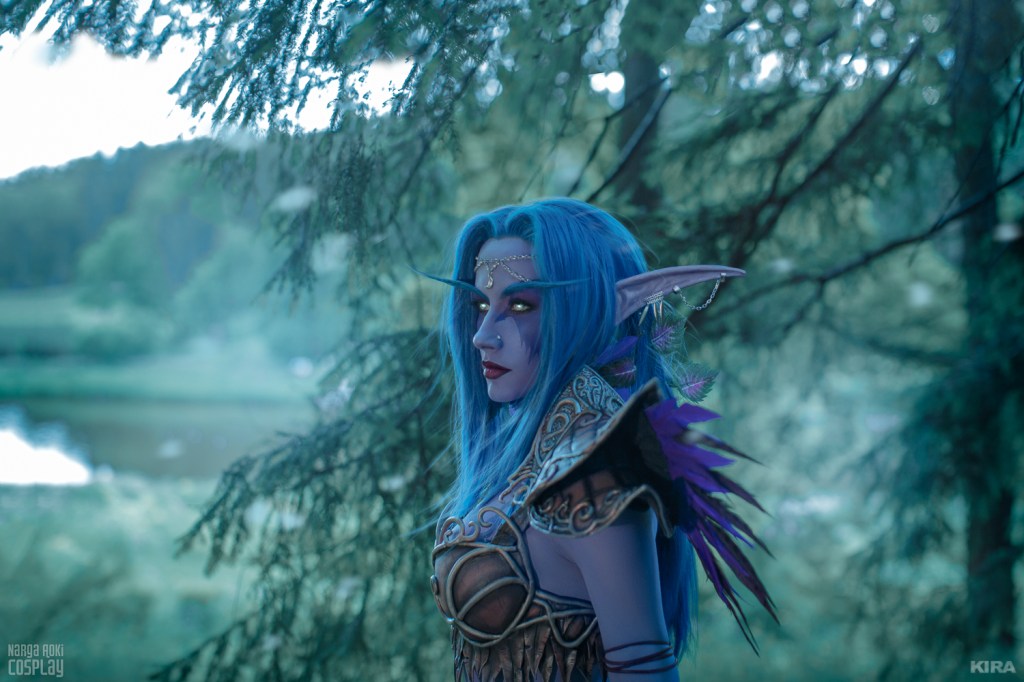 World of Warcraft - Tyrande Whisperwind Cosplay - full body port.