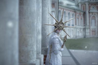 Dark Souls - Dark Sun Gwyndolin Cosplay