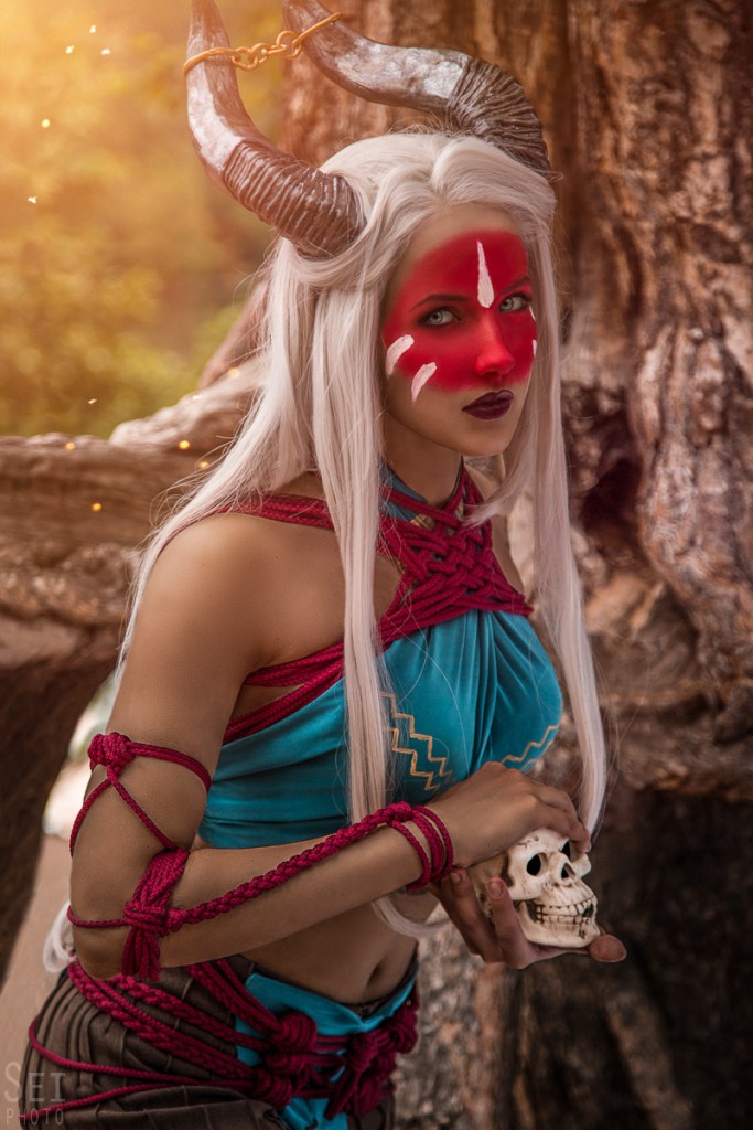 Dragon Age - Inquisition - Qunari Inquisitor (Female) Cosplay - delicate portrait