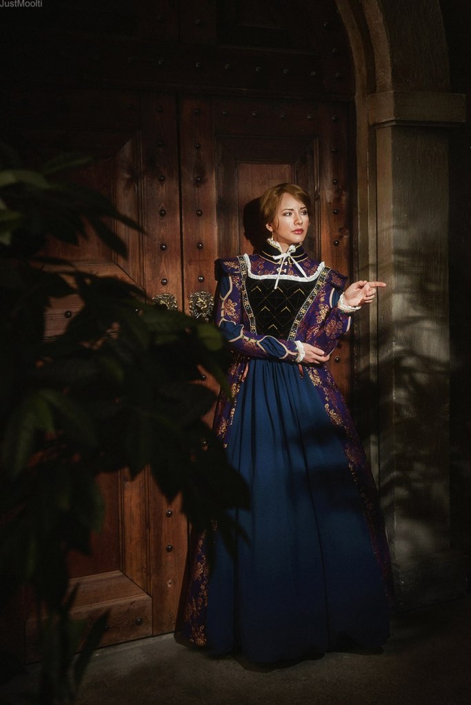 The Witcher 3 - Wild Hunt - Blood and Wine - Anna Henrietta Cosplay - full length port.