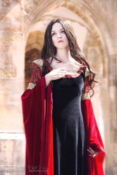 Lord of the Rings - Arwen Cosplay