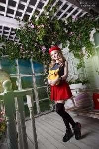 Pokemon the Series - XY - Serena Cosplay