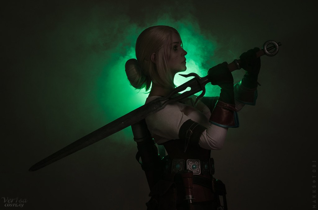 The Witcher 3 - Wild Hunt - Ciri (Cirilla Fiona Elen Riannon) Cosplay - soft focus shot