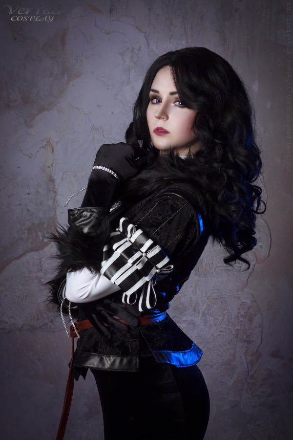 The Witcher 3 - Wild Hunt - Yennefer of Vengerberg Cosplay - body photo