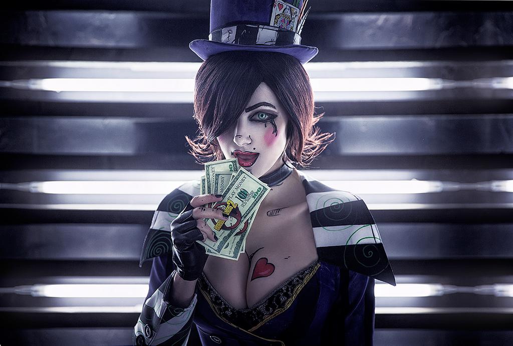 Borderlands 2 - Mad Moxxi Cosplay - gentle costume showcase Borderlands 2 - Mad Moxxi Cosplay - gentle costume showcase