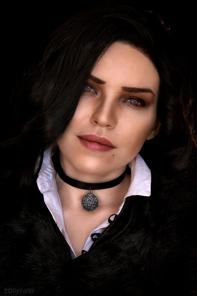 The Witcher 3 - Wild Hunt - Yennefer of Vengerberg Cosplay - recreation The Witcher 3 - Wild Hunt - Yennefer of Vengerberg Cosplay - recreation