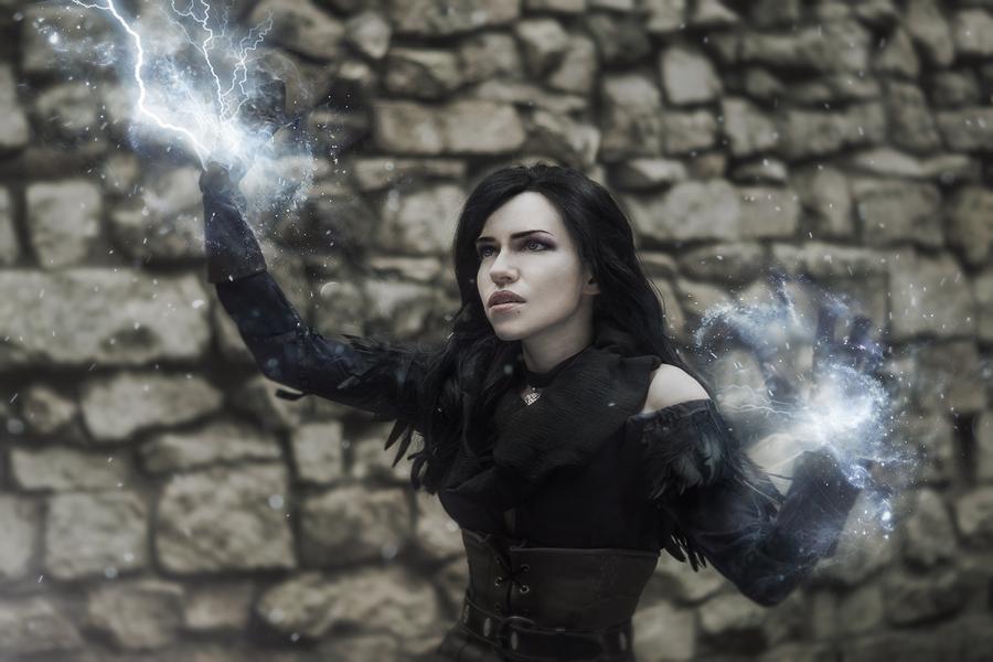 The Witcher 3 - Wild Hunt - Yennefer of Vengerberg Cosplay - cosplay study The Witcher 3 - Wild Hunt - Yennefer of Vengerberg Cosplay - cosplay study
