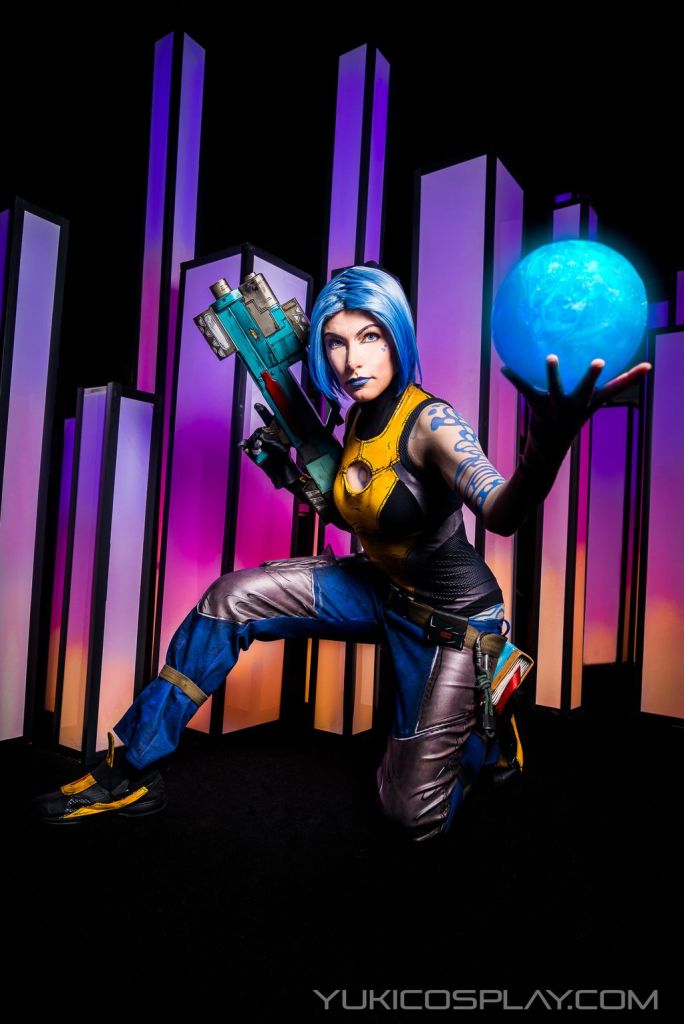 2020 04 04 borderlands 2 maya lilith cosplay 4