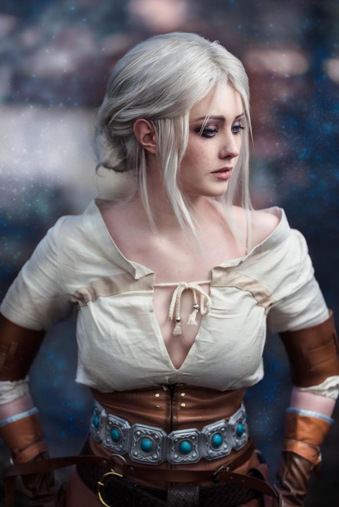 The Witcher 3 - Wild Hunt - Ciri (Cirilla Fiona Elen Riannon) Cosplay - full length photo