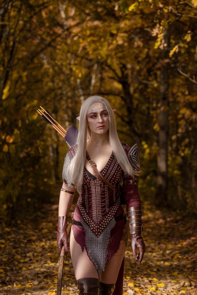 Dragon Age - Origins - Dalish Hunter Cosplay - delicate portrait