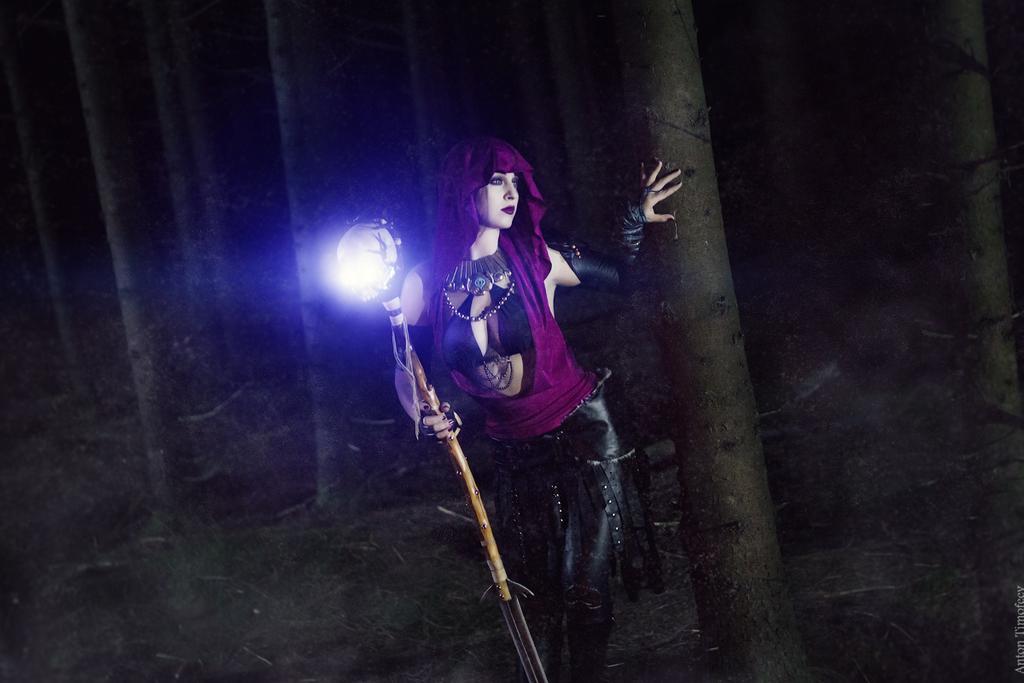 2020 04 12 dragon age inquisition morrigan cosplay 23