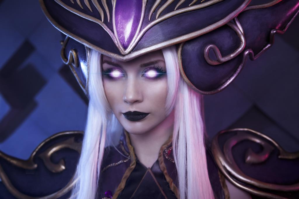 2020 04 16 league of legends e28093 syndra cosplay 4