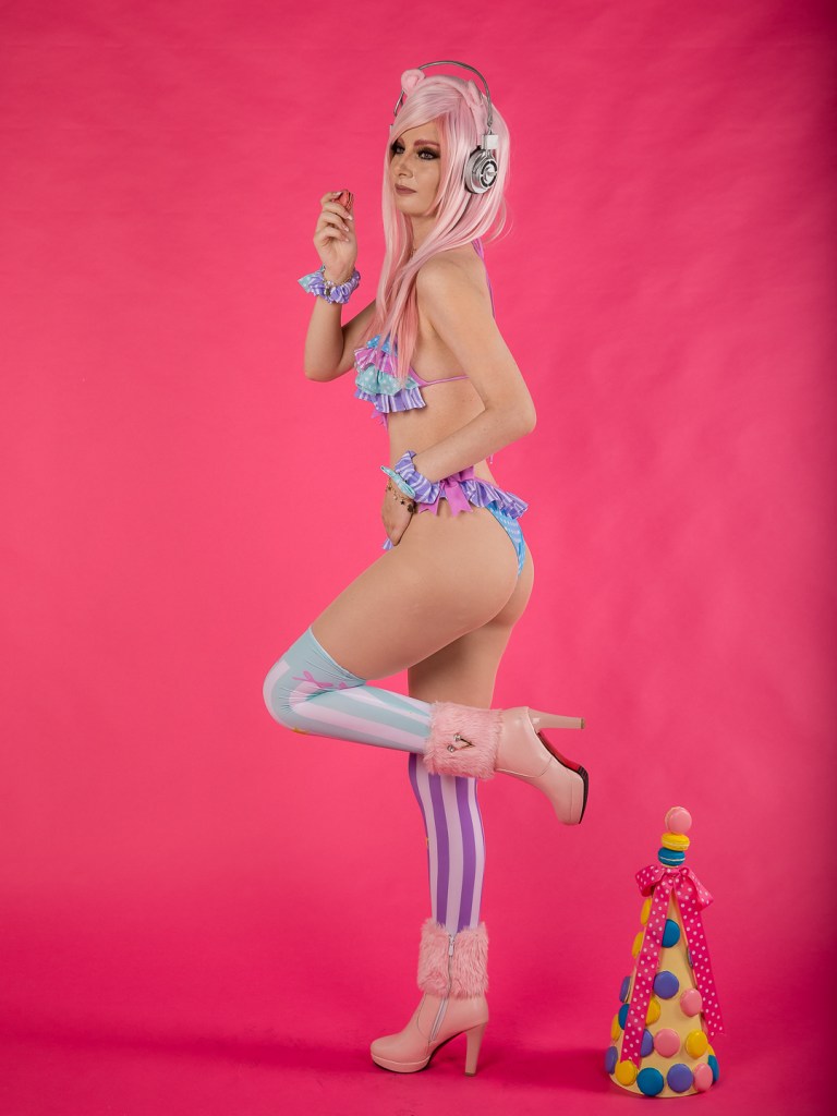 alphamax soniani super sonico super sonico macaron tower cosplay 03