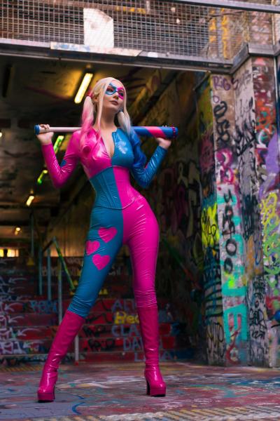 Batman - Harley Quinn Cosplay