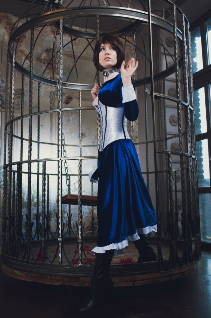 BioShock Infinite - Elizabeth (Anna DeWitt) (Columbia) Cosplay - costume show BioShock Infinite - Elizabeth (Anna DeWitt) (Columbia) Cosplay - costume show
