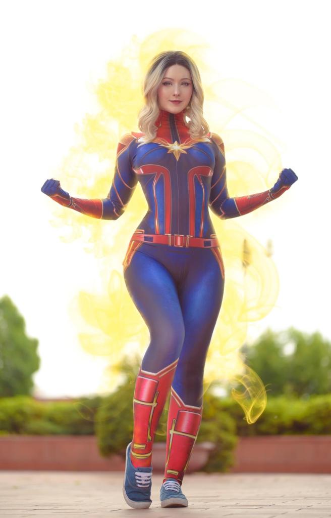 captain marvel carol danvers cosplay 2