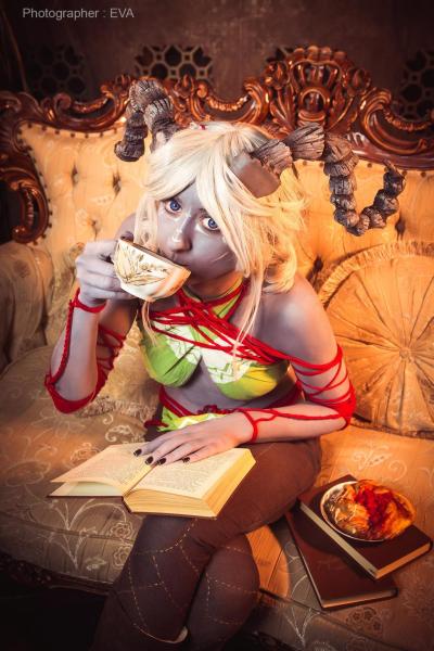 Dragon Age - Inquisition - Qunari Inquisitor (Female) Cosplay