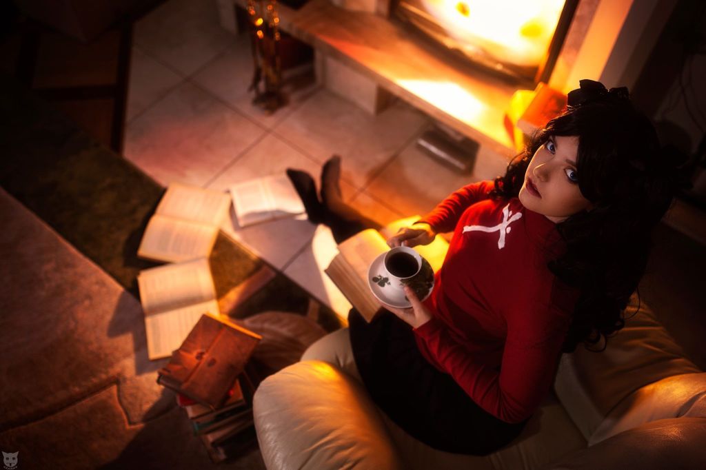 Fate Stay Night - Rin Tohsaka Cosplay - full length character portrait
