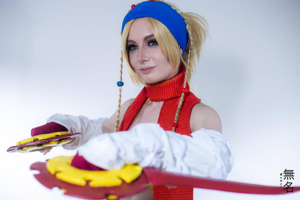 Final Fantasy 10-2 - Rikku Cosplay - delicate character portrait