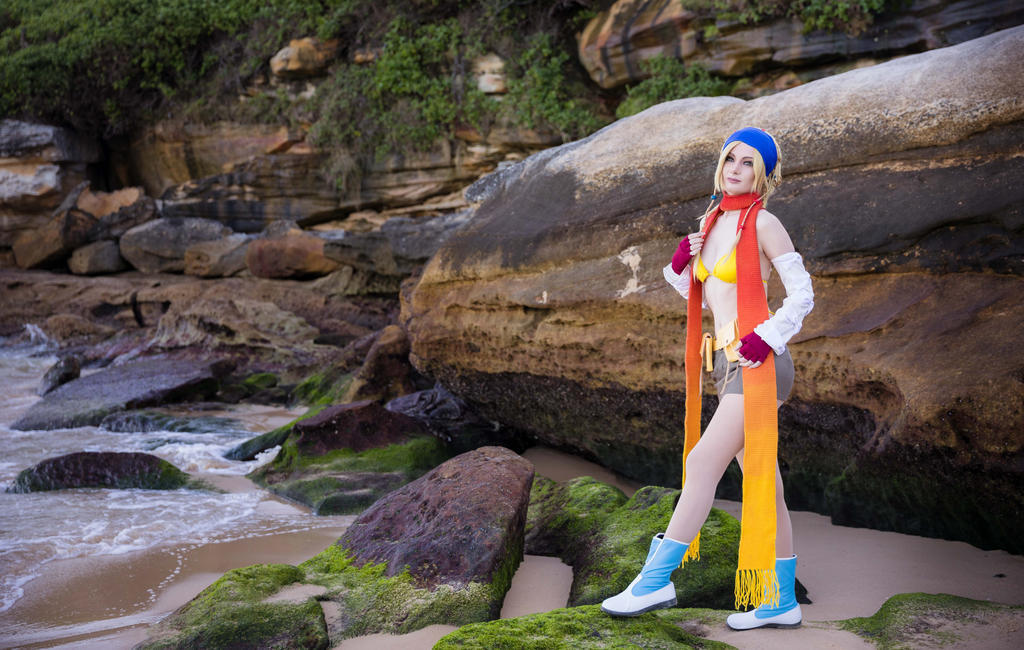 Final Fantasy 10-2 - Rikku Cosplay - light aesthetic photography