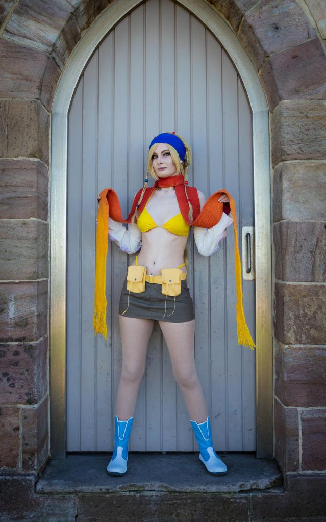 Final Fantasy 10-2 - Rikku Cosplay - artistic framing portrait
