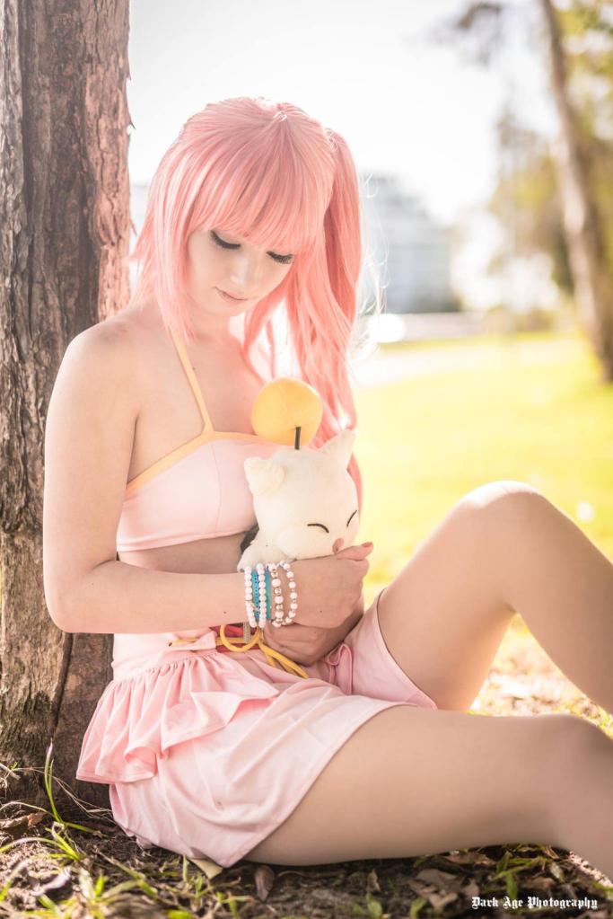 Final Fantasy 13-2 - Serah Farron (Beachwear) Cosplay - authentic view