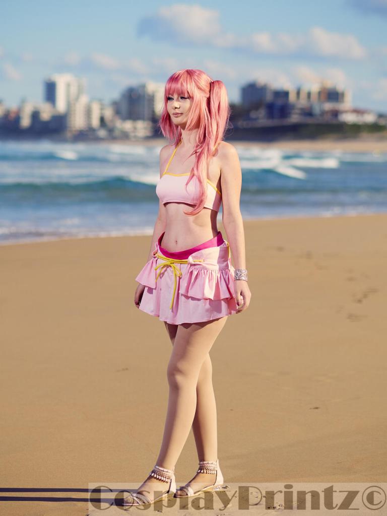 Final Fantasy 13-2 - Serah Farron (Beachwear) Cosplay - visual exploration
