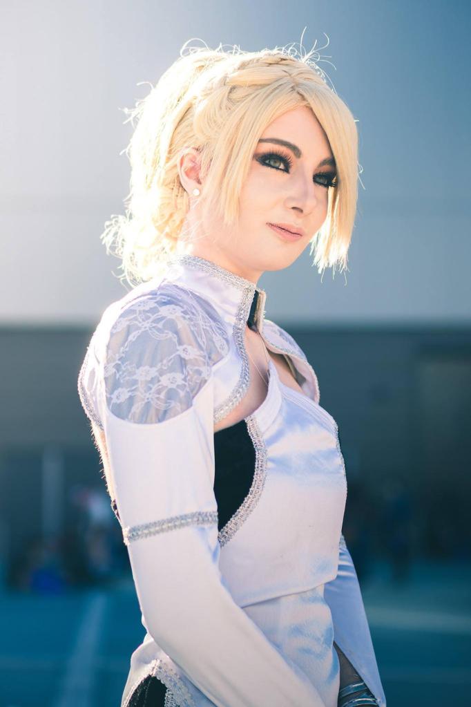 Final Fantasy 15 - Kingsglaive - Lunafreya Nox Fleuret (Luna) Cosplay - nuanced study