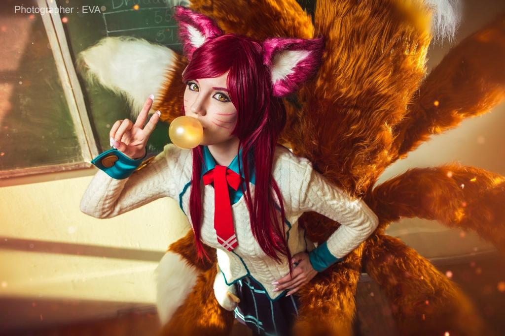League of Legends - Ahri (The Nine-Tailed Fox) (Academy) Cosplay - full body port. League of Legends - Ahri (The Nine-Tailed Fox) (Academy) Cosplay - full body port.