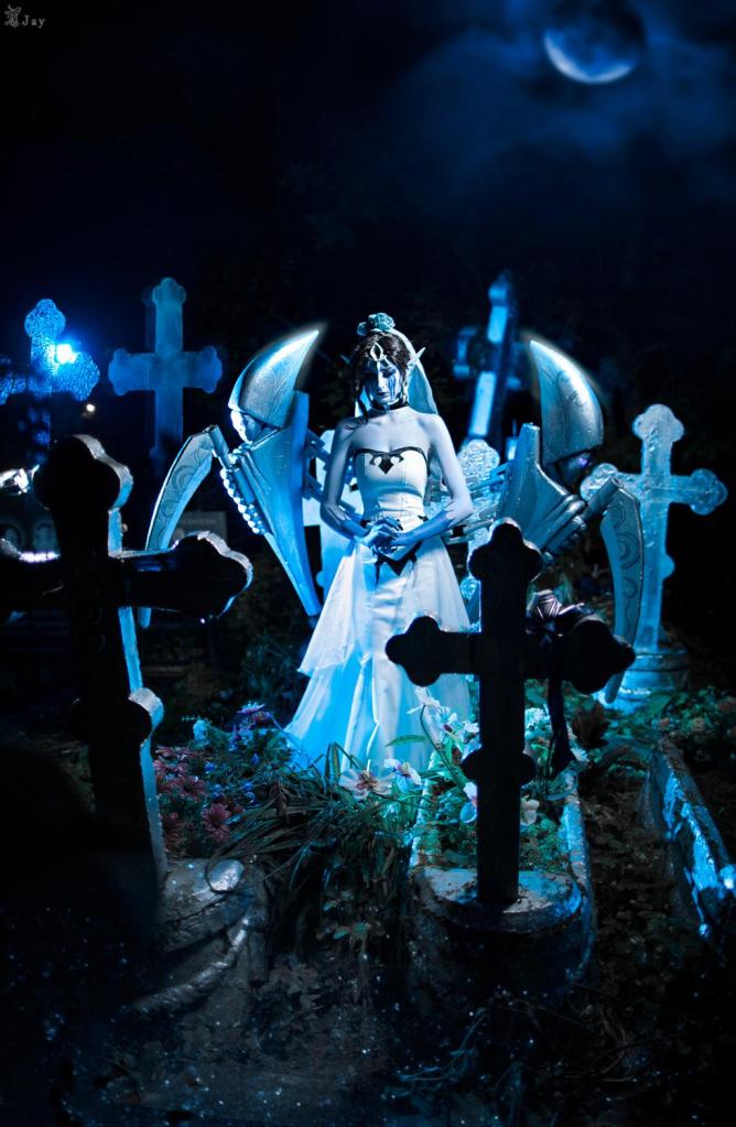 League of Legends - Morgana (Ghost Bride) Cosplay - soft focus shot