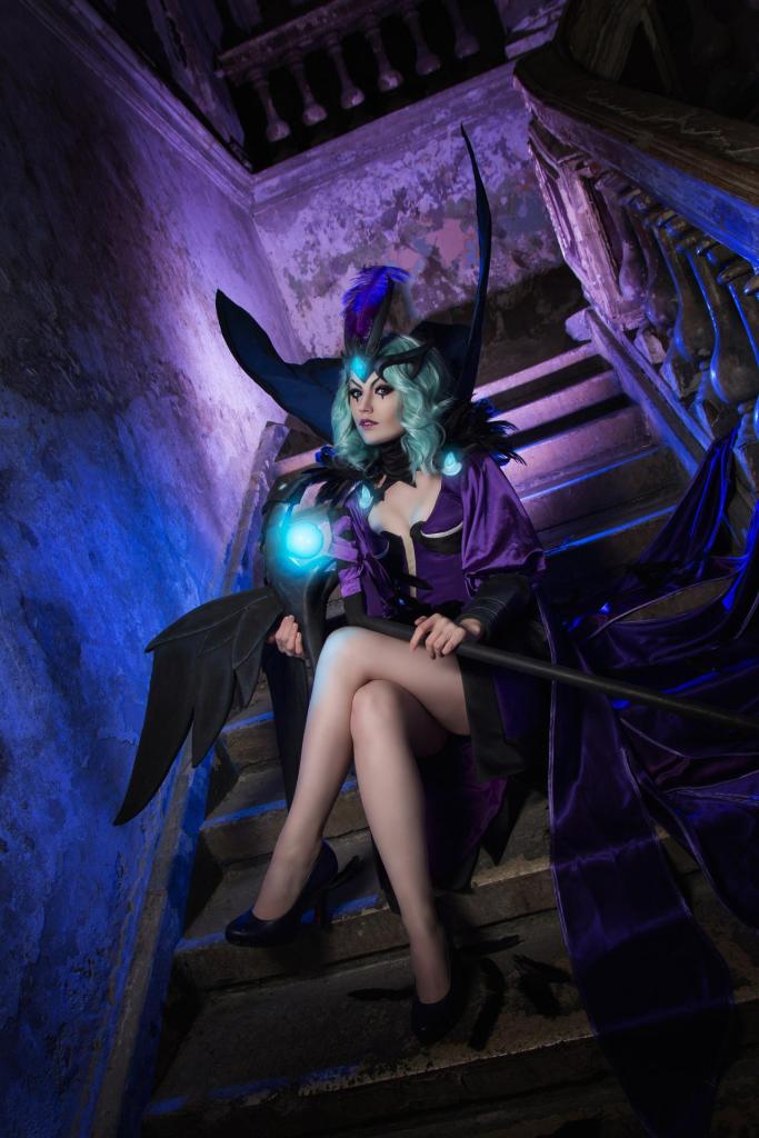 League of Legends - LeBlanc (The Deceiver) (Ravenborn) Cosplay - authentic view