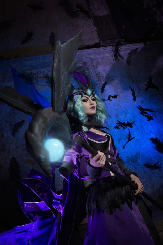 League of Legends - LeBlanc (The Deceiver) (Ravenborn) Cosplay - delicate portrait